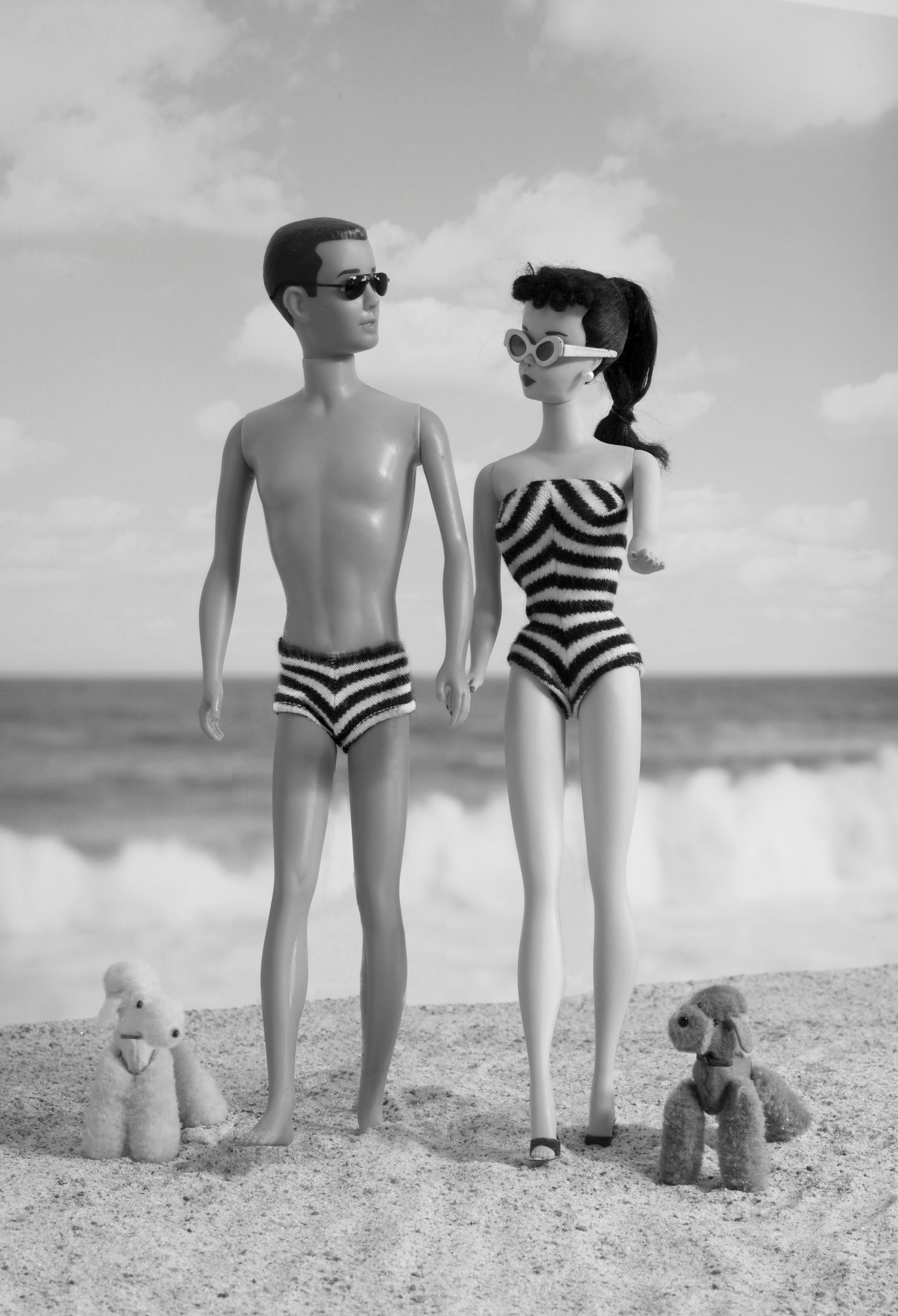 Beach Walking Brunette and Ken B&W