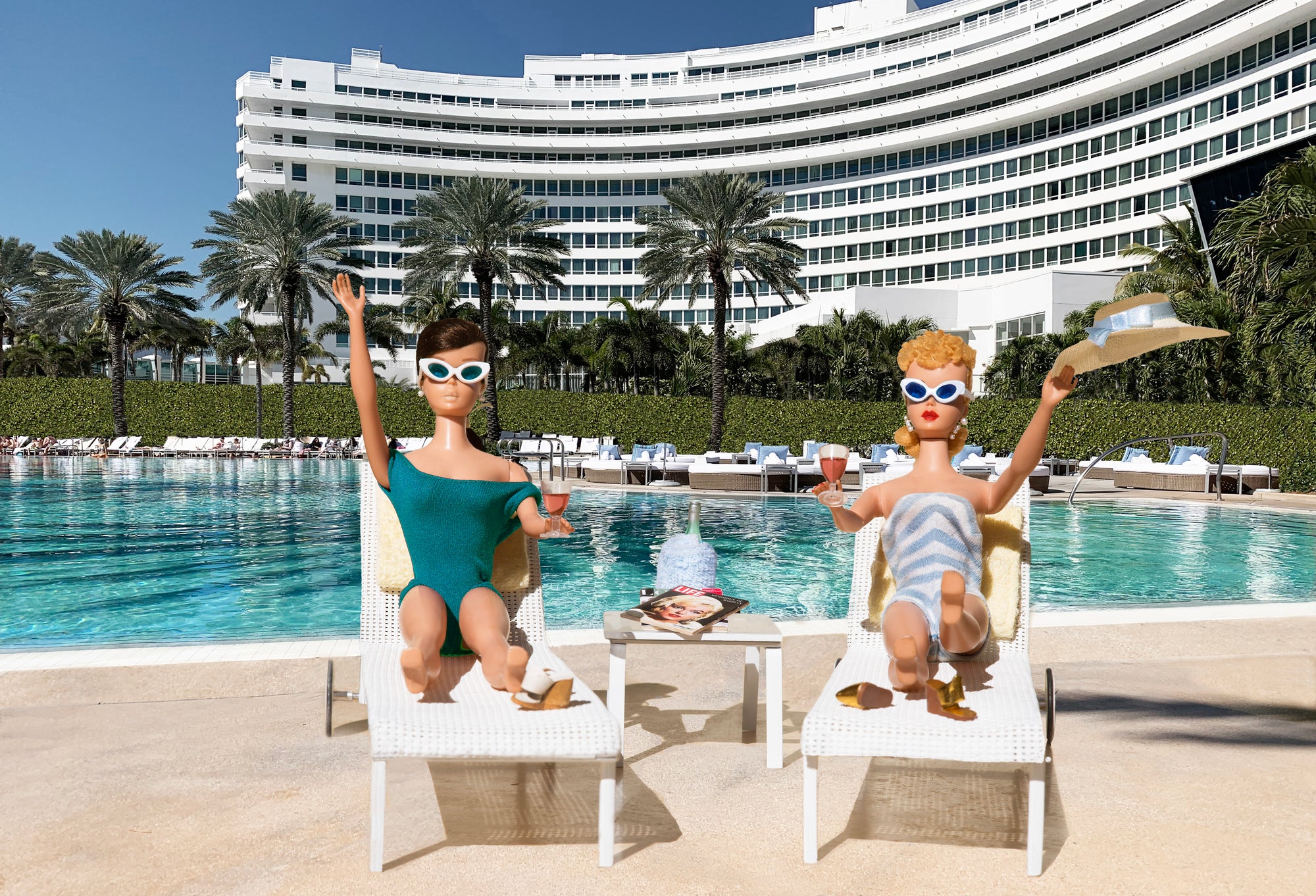 Lounge Girls at The Fontainebleau Pool