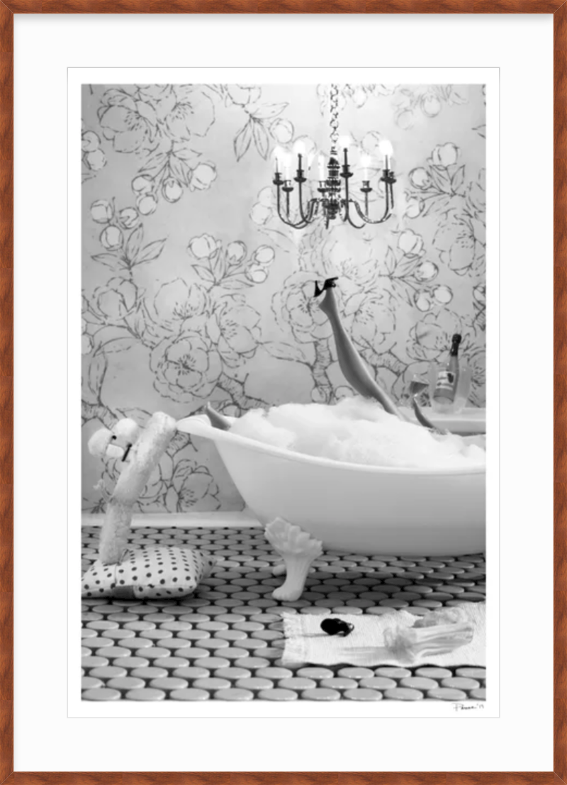 Bath Time Leg (Black & White)
