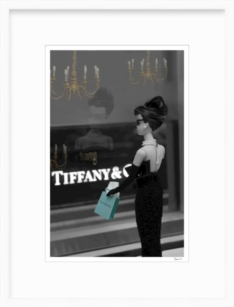 Tiffany's Without Breakfast (Vertical)
