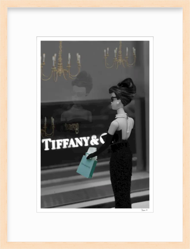 Tiffany's Without Breakfast (Vertical)