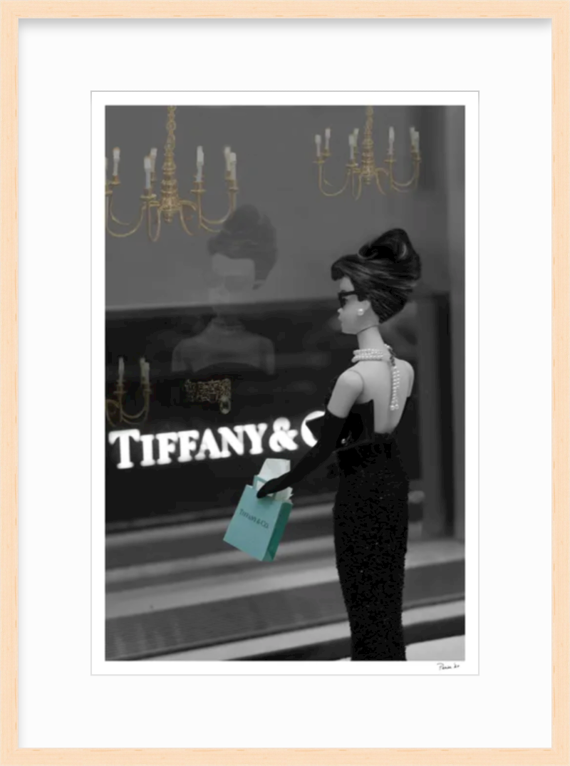 Tiffany's Without Breakfast (Vertical)
