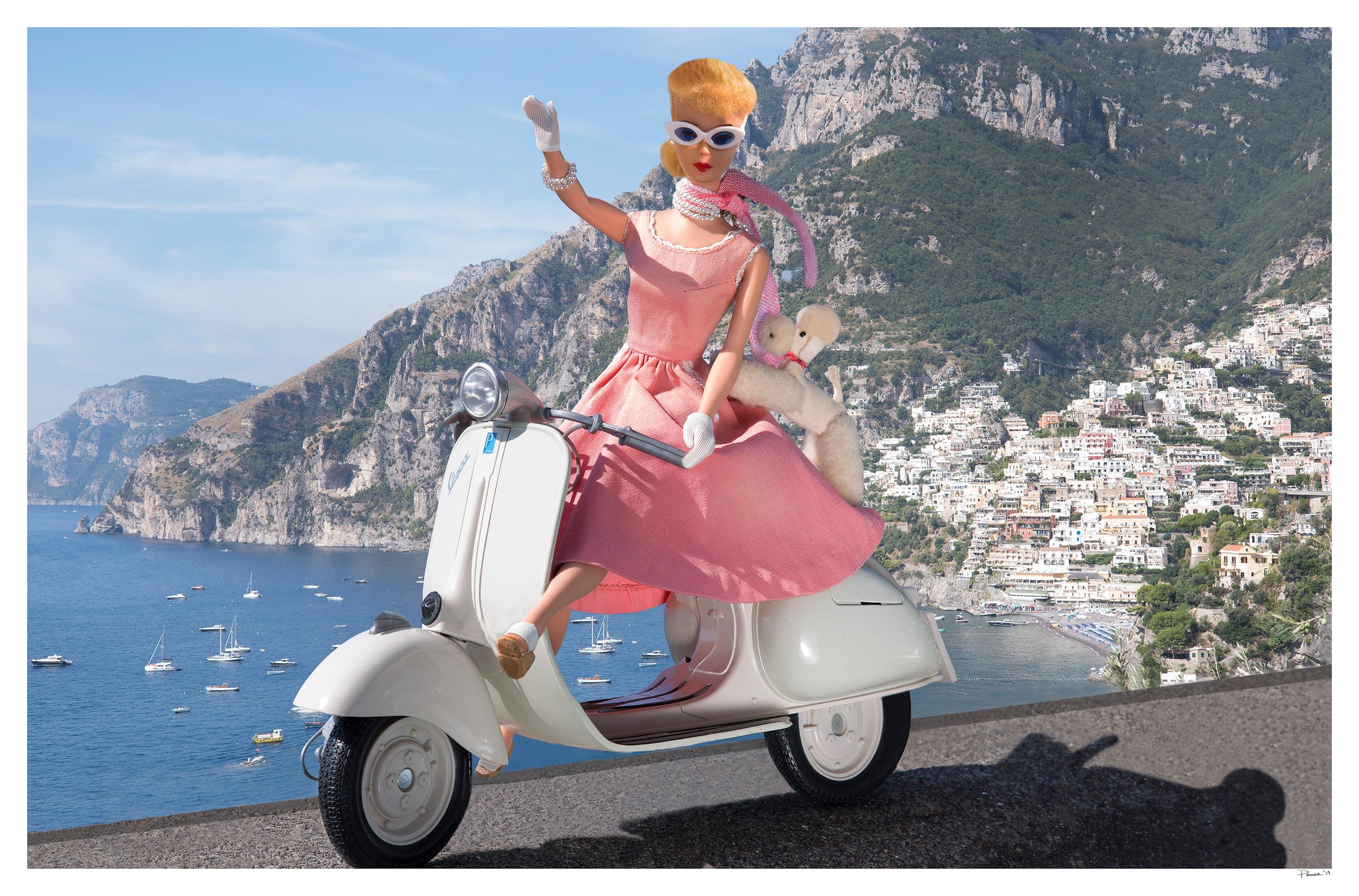 Scootering in Positano (Blond)