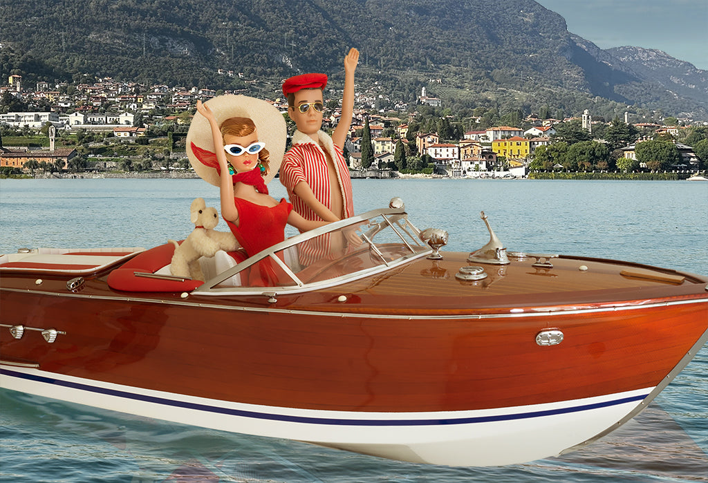 Riva Lake Como (Redhead) Close-UP